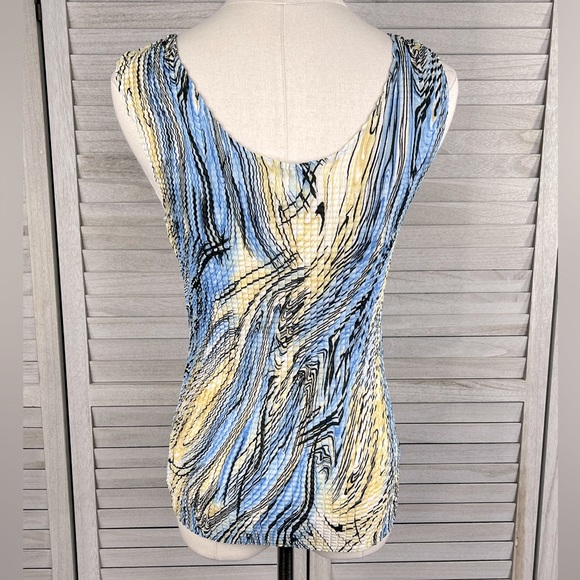 NICOLA Stretchy Puckered Fabric Tank Top Blue/Multi-Small - Picture 2 of 2